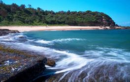 中央海岸，小舟灣海灘（Bateau Bay Beach）